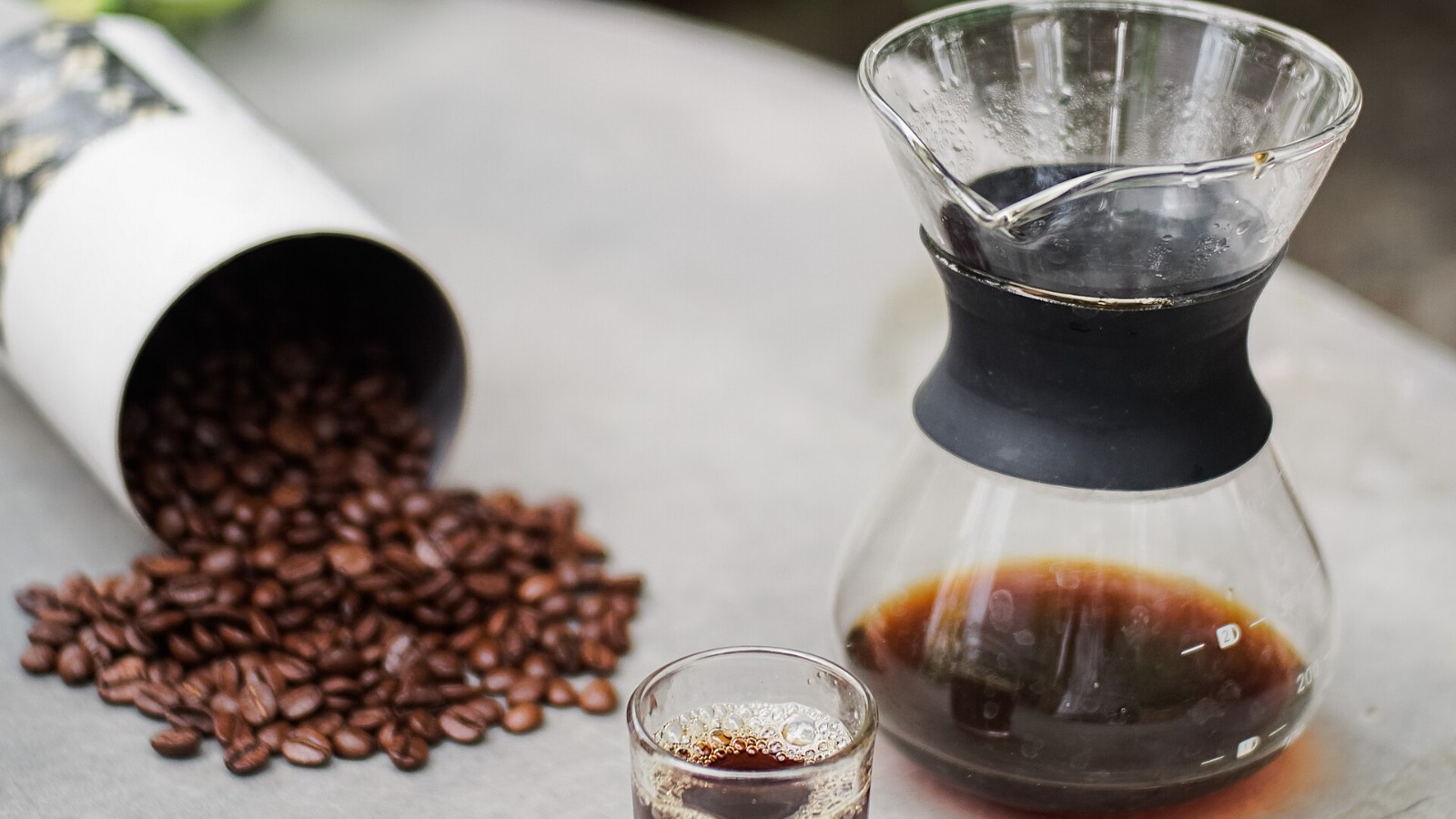Coffee Acidity in Depth: The Acids, the Roast and the Water